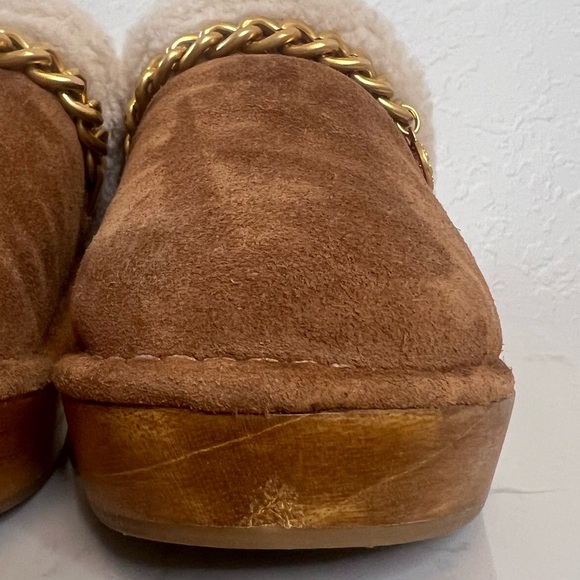 NWOB Tory Burch Suede Clogs Mules size 6.5 - Picture 5 of 12